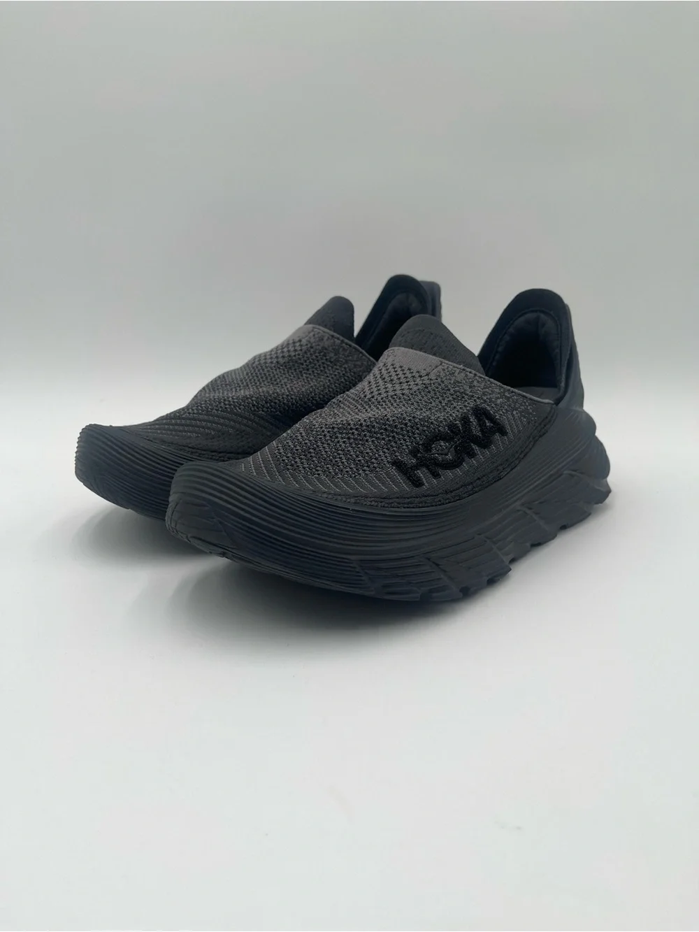 HOKA Restore TC Mens 10 Women 11 Black/Black Walking Shoes Comfort Athletic
